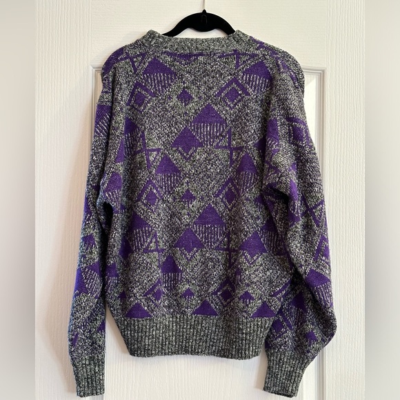 Vintage Grey and Purple Deco Knit Sweater - Picture 4 of 10